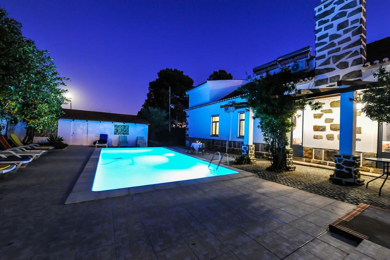 Santo Antonio'S Guesthouse กาชไกช์ ภายนอก รูปภาพ